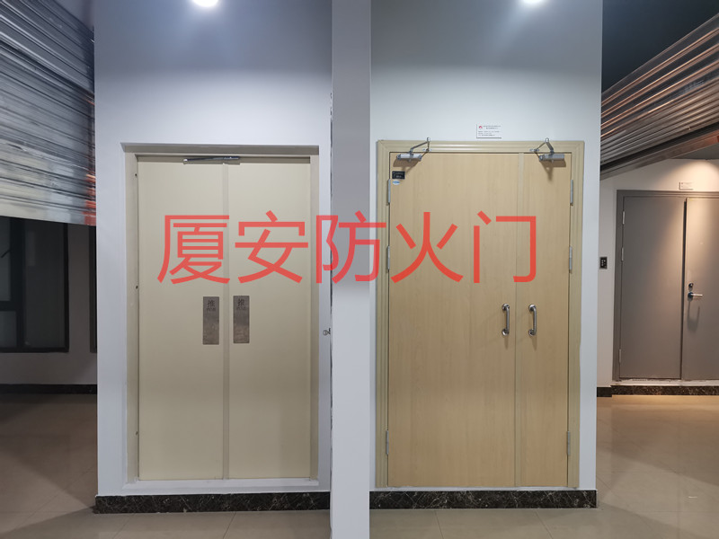 1585645153149019.jpg 鋼木防火門.jpg