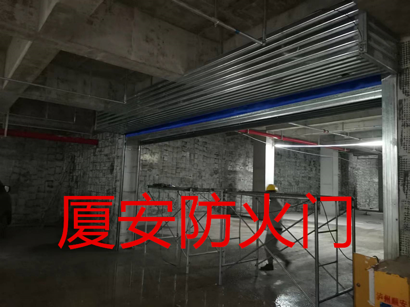 1682390621370374.jpg 雙軌雙簾防火卷簾.jpg